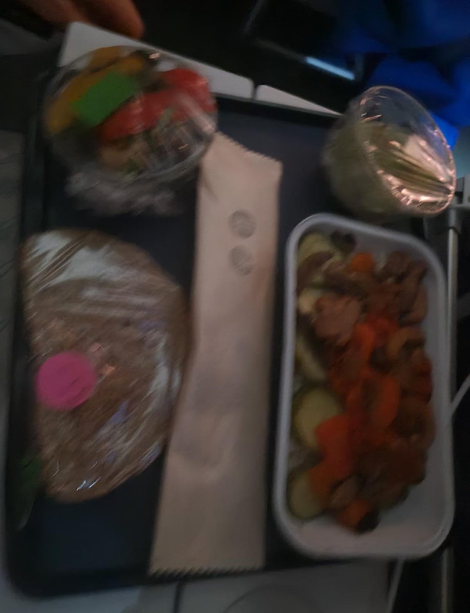 LamnidaeBlue's tweet image. What a brilliant way to beat the post-holiday blues @British_Airways.

Vegetarian "meal": dry vegetables on dry rice.
A dry, stale old piece of bread, without butter.
A pot of dry vegetables on dry salad leaves.
A pot of going-off, sad grapes.

All wrapped in cling film.

Why??