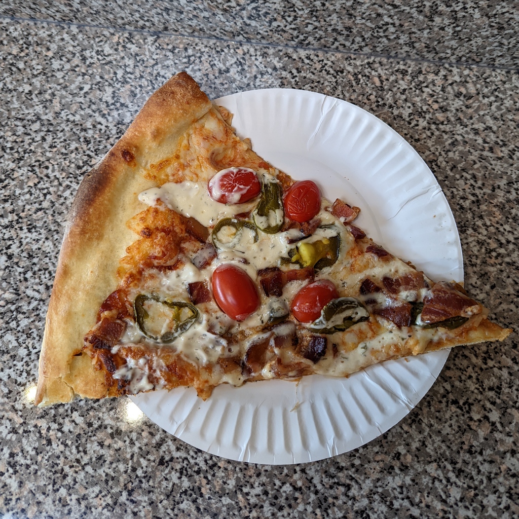 efnypizza's tweet photo. The Country n' Western - with applewood smoked bacon, jalapeños, cherry tomatoes, and ranch drizzle on a smokey BBQ sauce and mozzarella base https://t.co/yToQMTD5Q7