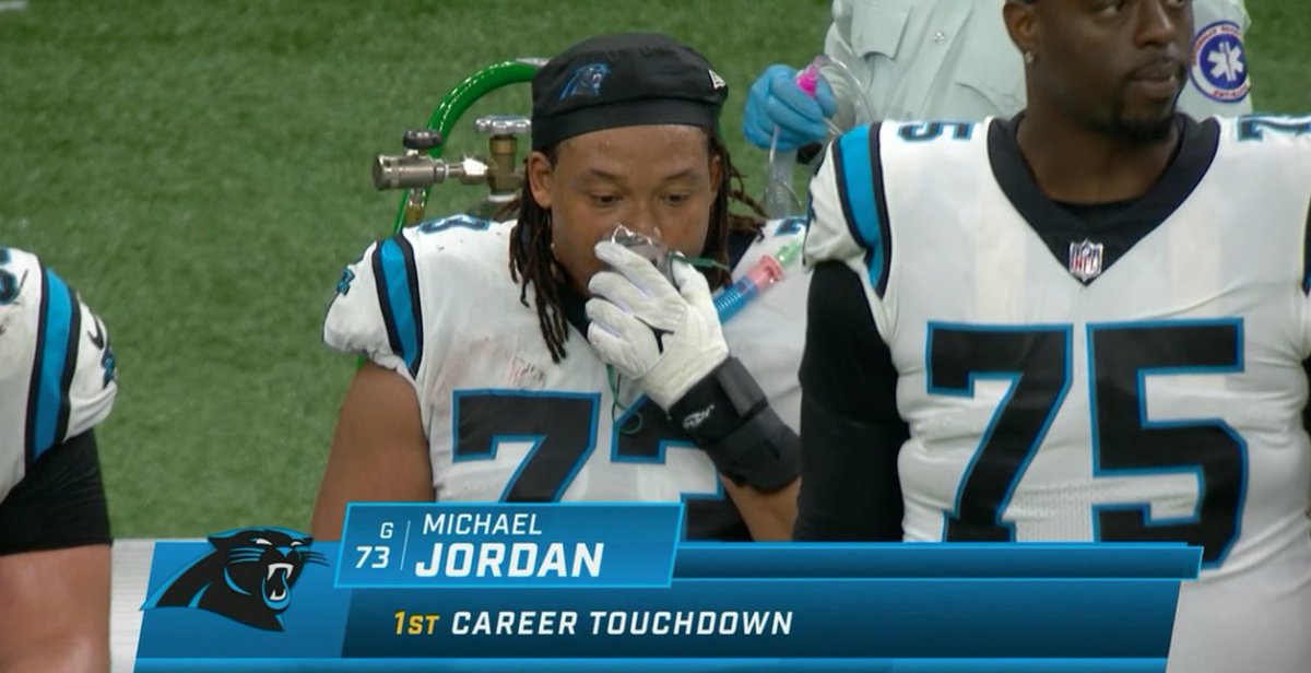 NFLonCBS's tweet photo. Career Touchdowns:

Michael Jordan         1
LeBron James           0 https://t.co/lZzq83vF8H