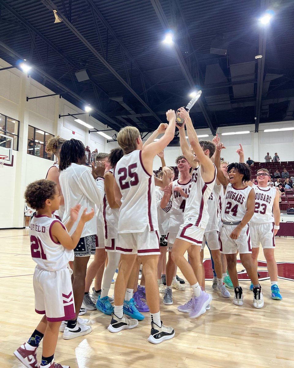 COACHDOLPH02's tweet image. Enjoying the journey. Brung home that hardware this week. Move to 8-3 on the season. #weareada