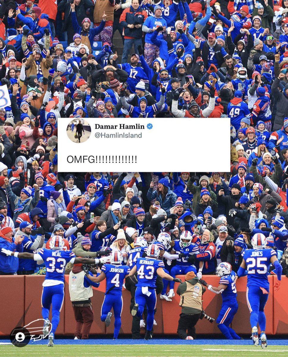 mrshuscher's tweet photo. All of Buffalo, in unison…. @TheNyNy7  you’re doing #bigthings boy!!! #LoveForDamar #BurnItAll #lfg #omfg https://t.co/wobuDCj3hf