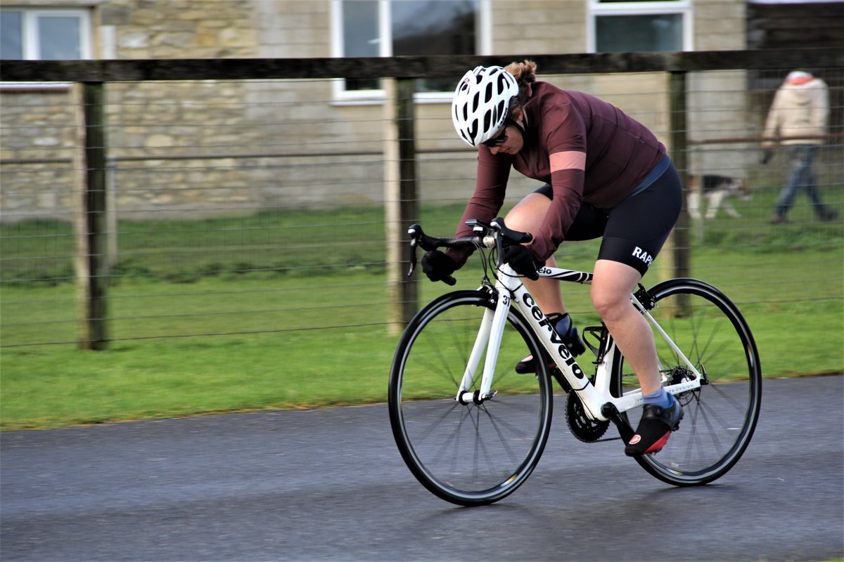 avid_sport's tweet photo. ... by Felix - he has never really held a camera before and doesn't know how to change any of the settings 🤣
@BCSouthRegion
#odws #ridebikeshavefunfeelgood #cycling #womeninsport #racing #crits https://t.co/ablfh0AH1T