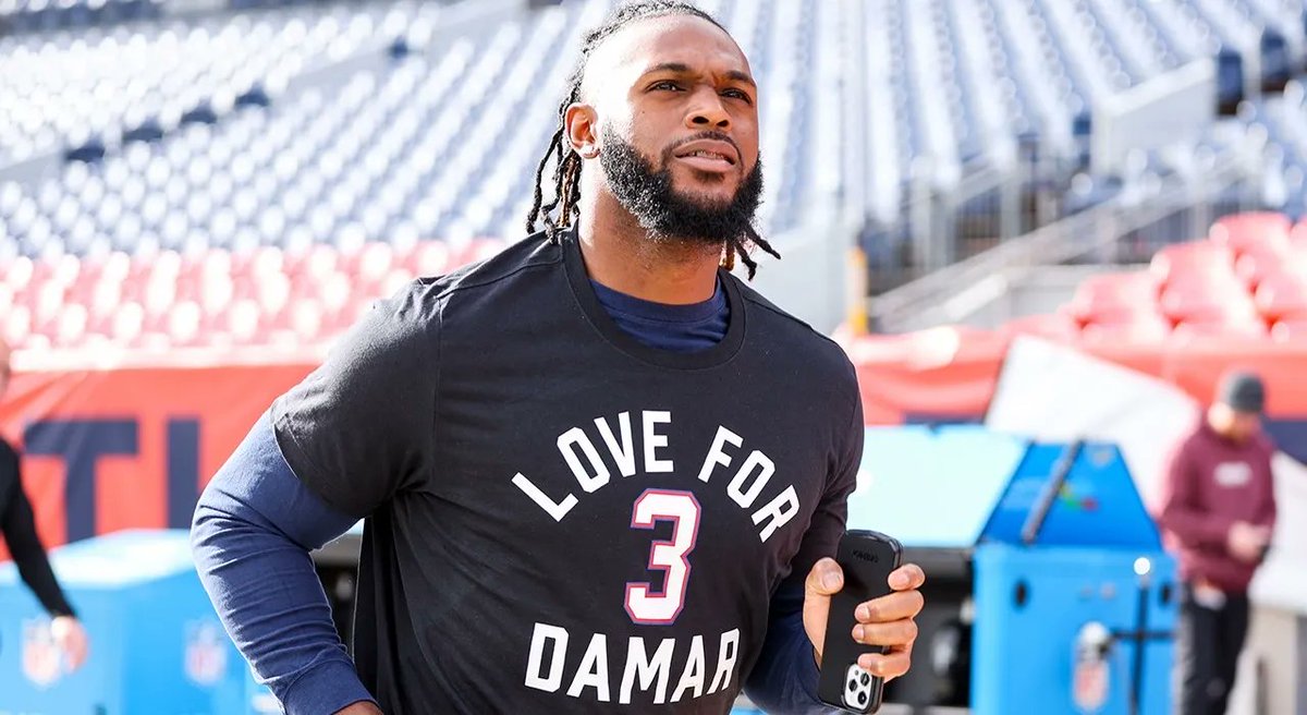 Broncos's tweet photo. #LoveForDamar 🫶 https://t.co/Bepdba0nUn