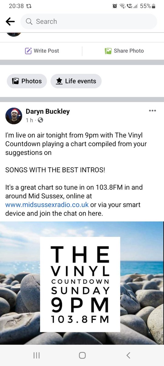 SussexTW's tweet image. Tonight from 9pm on Mid Sussex 📻 103.8fm it's Daryn Buckley with the vinyl countdown listen live in mid Sussex or via a smart speaker 🔊 @darynbuckley @MSR1038 #vinylcountdown