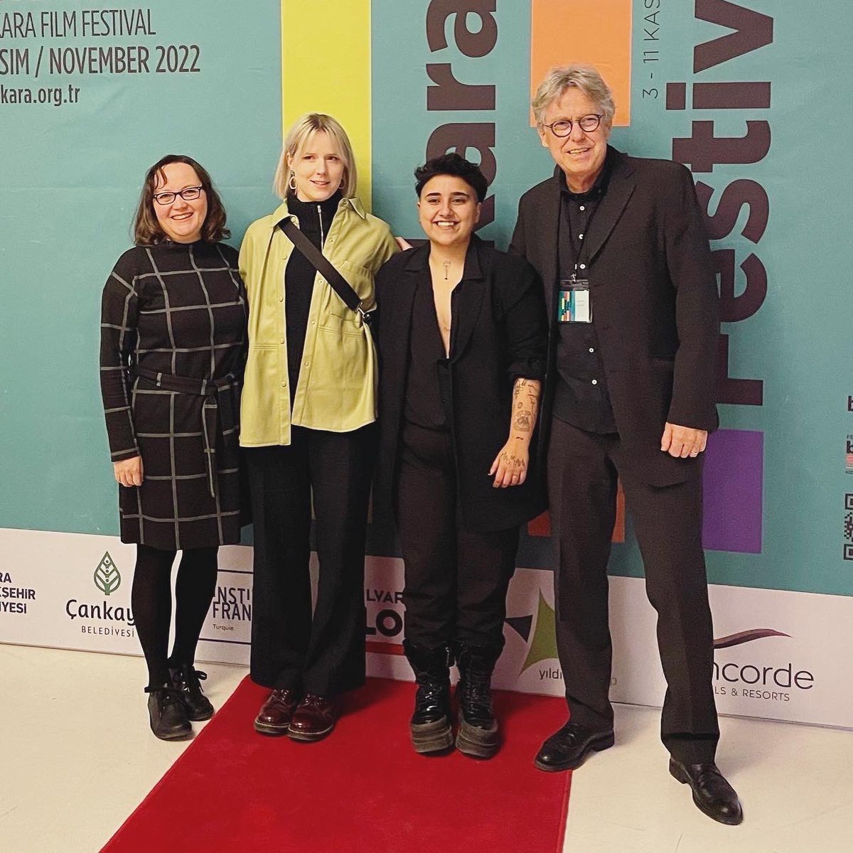 COMD mezunumuz Nur Özkaya'nın filmi "Fish Out of Water", ABD'deki Animation Magazine tarafından Kısa Film Animasyon Oscar 2023 uluslararası izleme listesinde yer aldı. Film, kendini kaybolmuş hisseden, toplumun beklentilerine uyum sağlayamayan bireylerin deneyimlerini anlatıyor.