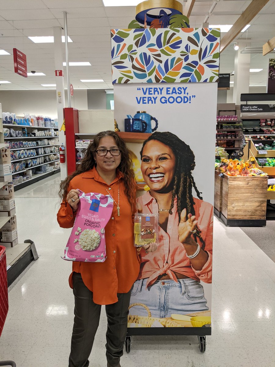 Sister Tabitha Brown my wife and I are Vegan and we are  so Godly proud of you we support your ministry and we pray that God will continue to bless you and your family.

#veganstyle #healthyeating #targetstore