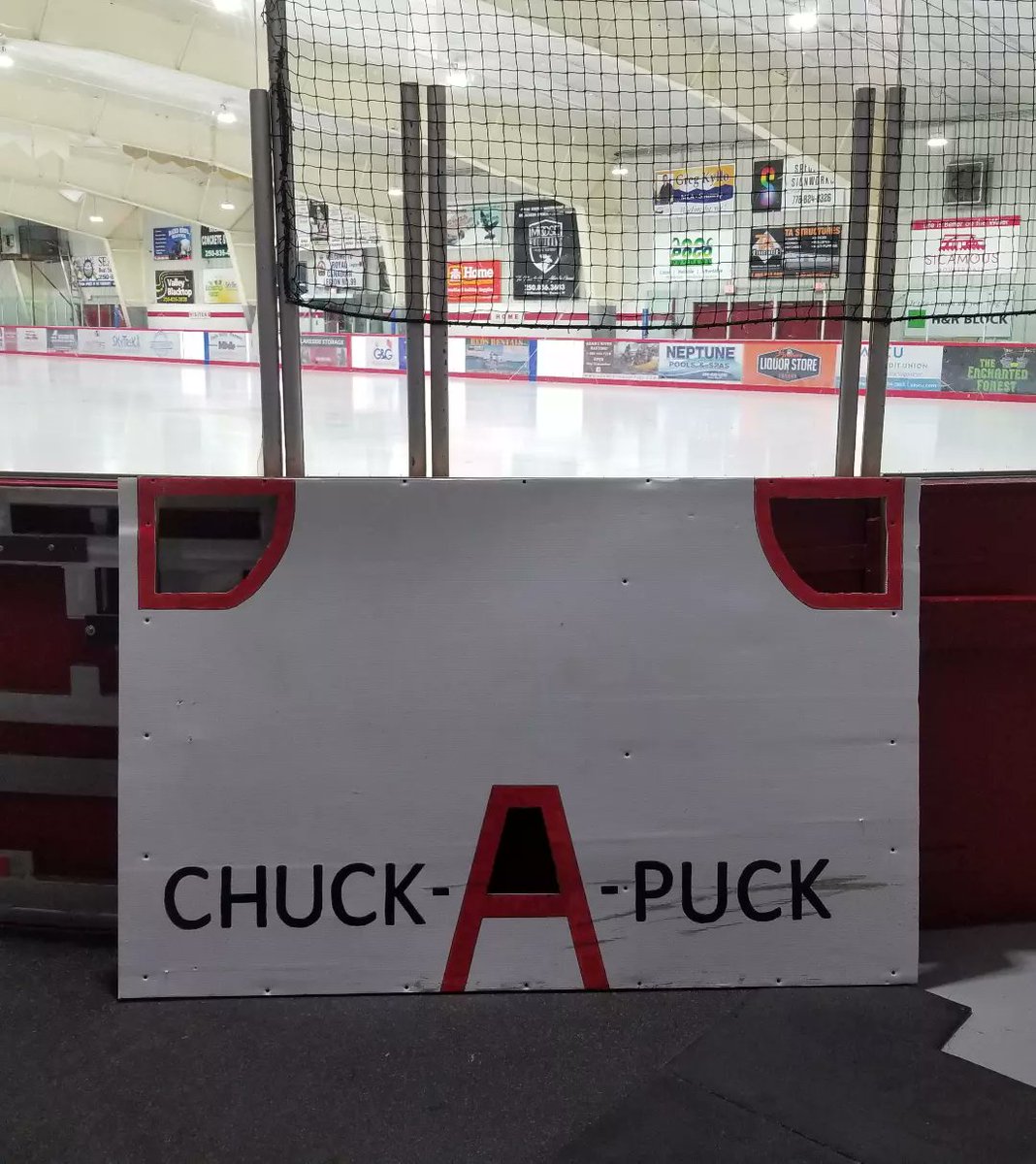 Sicamous_Eagles's tweet photo. Last night the Eagles were victorious with a 5-3 win over the @KelownaChiefs. We do it again today in Sicamous at 2pm.
NEW EVENT: Today we introduce the new intermission event @moosemulligans Chuck-A-Puck! Score a $50 gift certificate.
#GoEaglesGo #SASCU @KIJHL @KijhlS https://t.co/LEhsGx6d3X