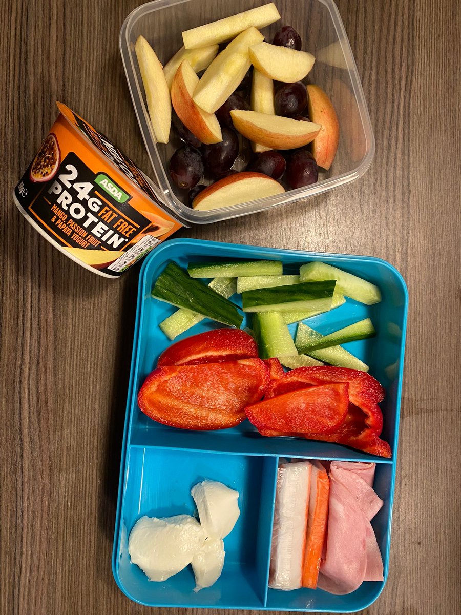 CMT_Training's tweet photo. Clients sending their meals and food prep. Accountability is a great thing.

#mealprep #calories #food #nutrition #diet #health #fitness #cardiff #cardiffpt #coachchris https://t.co/n52CQ14urc