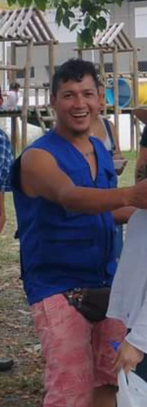 Cristian Salinas, líder de la barra del América, del estallido social 2021 y de la campaña PH 2022, fue asesinado ayer tras denunciar corrupción en obras de su municipio Ginebra Valle. La justicia debe investigar sus denuncias, el asesinato de “Macarela” no puede quedar impune.