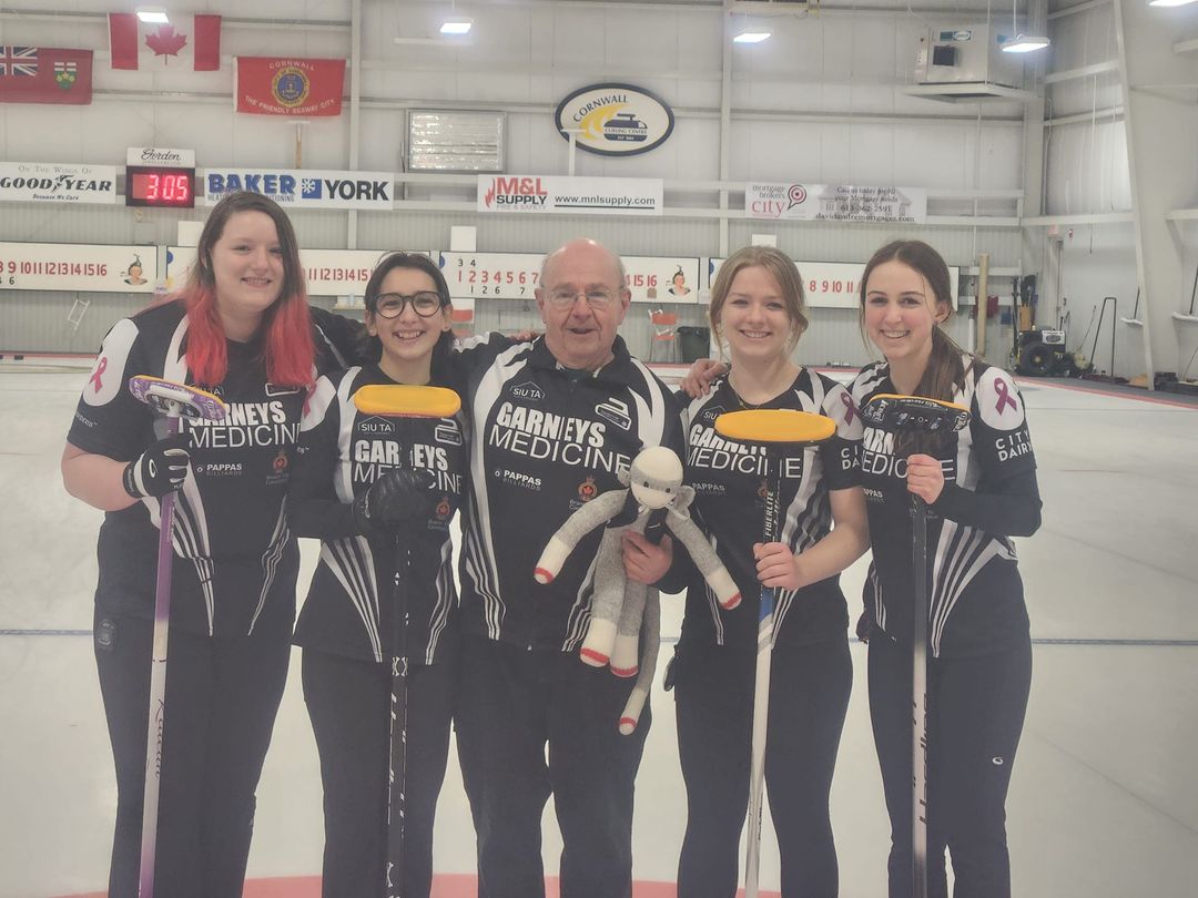 Congratulations to skip Katelin Langford, vice Toula Pappas, 2nd Hilary Brown, lead Jordan Graham & Coach Dave Levecque. They won the Last Chance OWG U18 Ladies Qualifier and are going to the Ontario Winter Games in Feb 24 - 27 in Renfrew. #U18 #curling #ontariowintergames