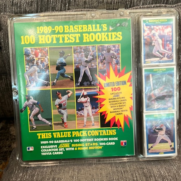 KSSportsCards1's tweet photo. So good I had to share! Check out all the items I'm loving on @Poshmarkapp #poshmark #fashion #style #shopmycloset #score #topps #mlb: https://t.co/5afLUhmJkZ https://t.co/PliA5u6QmQ