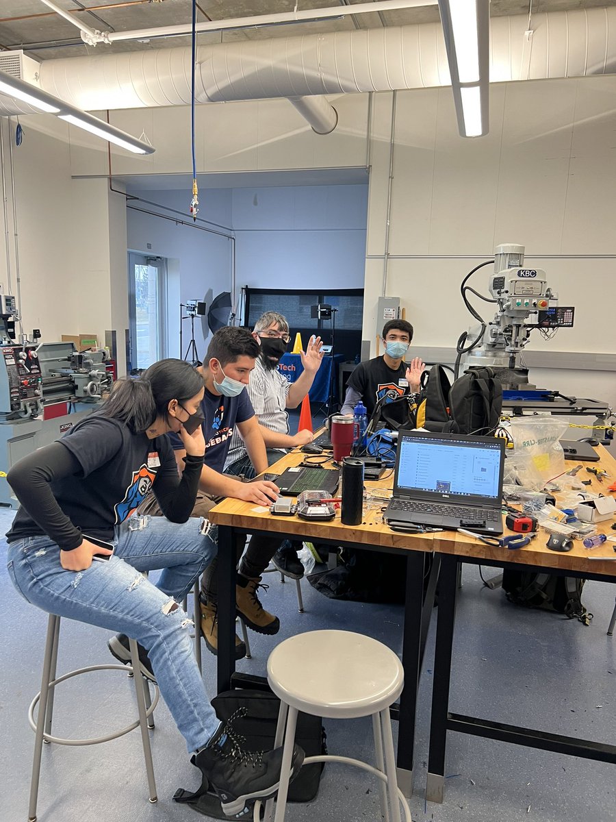 kishawyHA's tweet photo. @ontariotech_u students are designing, manufacturing and building robots in 3 days @otri3d to complete in the @otrobomaster annual competition. Valuable experiential learning happening Jan 7-9 in @OT_FEAS machine shop and concept engineering design lab. @ActuaCanada https://t.co/WcGv1VathU