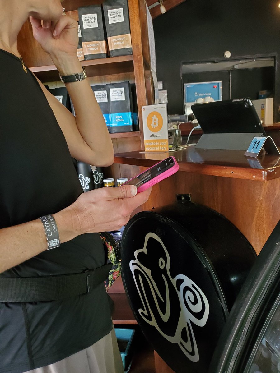 CryptoChicken7's tweet image. Having a blast surfing in Dominical, Costa Rica while exploring @BitcoinJungleCR ... seemless experience paying with $btc for an awesome lunch at Cafe Mongo Congo! My wife even enjoying buying coffee with #Bitcoin