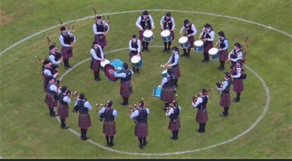 BoxyPB's tweet image. We are on the lookout for experienced pipers &amp;amp; drummers to join our Grade 2 &amp;amp; Novice Juvenile band.

We welcome new faces to the band at our 1st practice tomorrow so get in touch to join them! 

So, fancy that new challenge for 2023?! 

Contact us for more info! 

#BoxyPB🔴🎶🔵