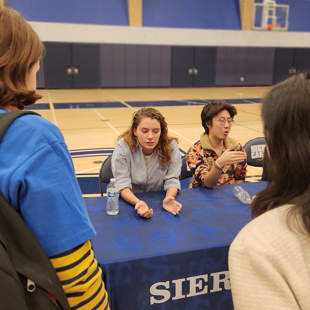sierracanyon's tweet photo. A huge THANK YOU to this year’s Alumni Day panel! We cannot thank these alums enough for sharing their college experiences and thoughtful advice with our current Upper School students today. #WeAreSC #OneSierra #Alumni https://t.co/6yAg3EesfG