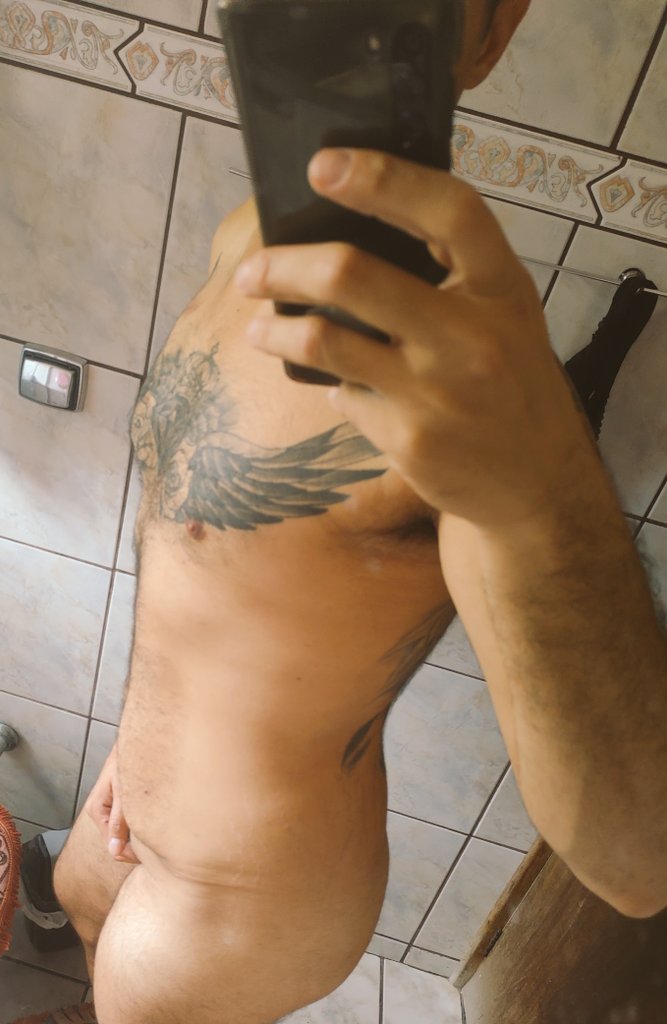 lipelipe50's tweet photo. #gaylokal #gaypubliccrusing #sleeping #BrotheragemHetero https://t.co/8UFXNtuyg8