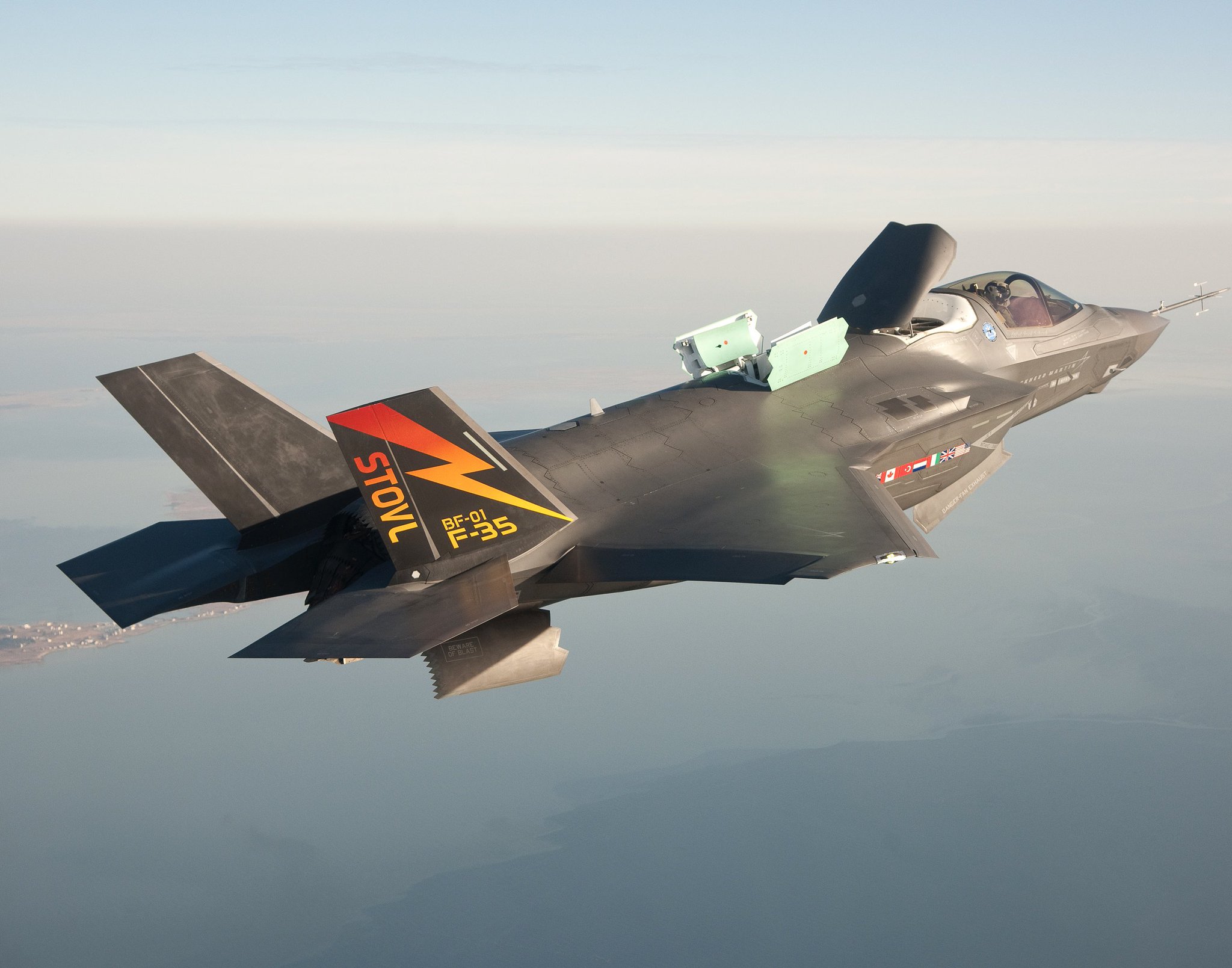 Fighterman_FFRC on Twitter: "F-35B BF-01 https://t.co/pTfC8F6ga6" / Twitter