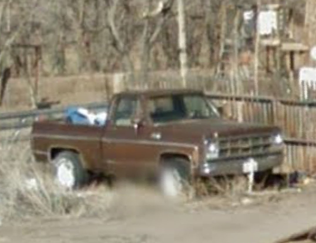 W4llflower505's tweet photo. Memories....'80 ½ton & sand dunes! This was my backyard. ( Pics from Mama house in NM) A dozen trucks & bonfire disappear out there ☺️ #NM505 https://t.co/NBNX6AHEOX
