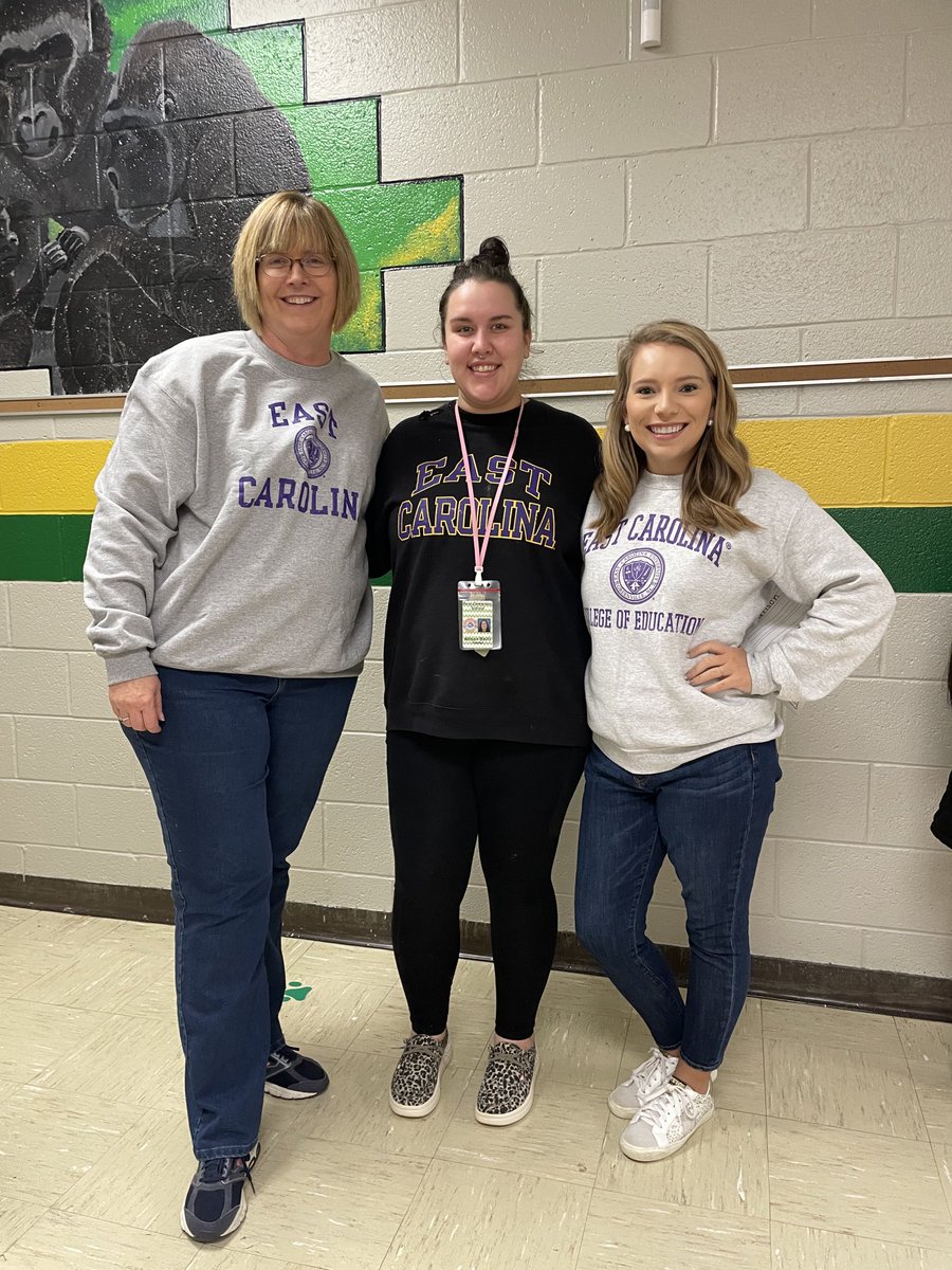 Lisa Barham tweet media