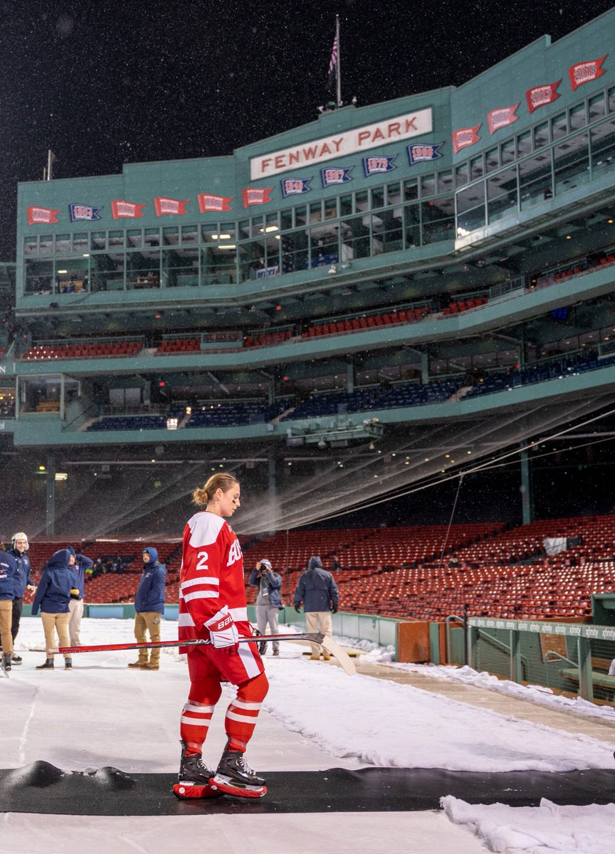 PatDonn12's tweet photo. Are these the best BU jerseys ever? 

BU-Holy Cross coming up at Fenway. https://t.co/mzKWZuUSBL
