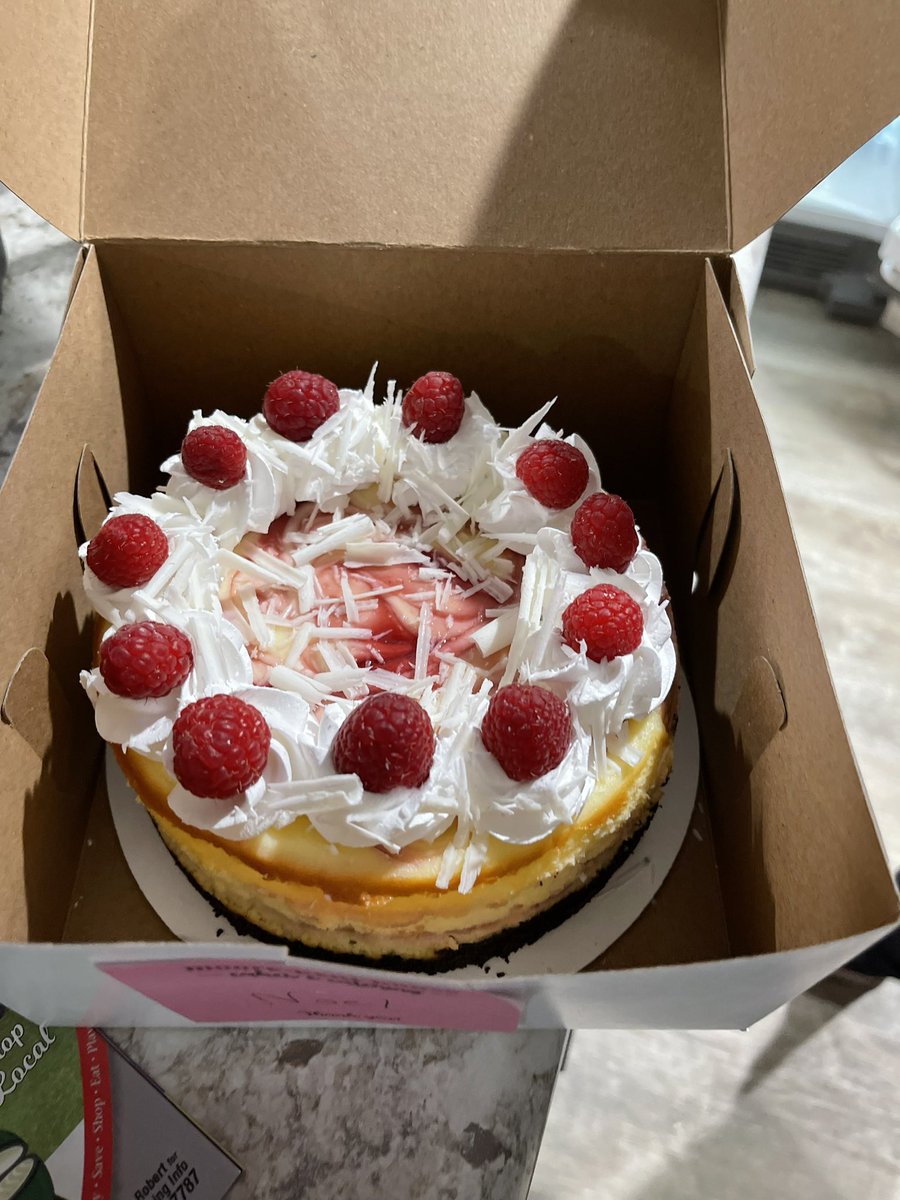 Mario Hernandez tweet media