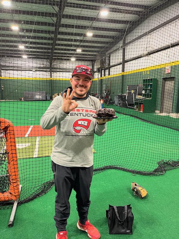 Mario Hernandez tweet media