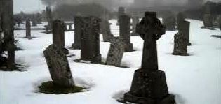 tourscotland's tweet photo. Tonight, I am reporting on Tour #Scotland 4K #Winter travel video Blog, with #Scottish music, of mist and snow on an ancestry, genealogy, family history visit and trip to the parish church and graveyard in #Collace, #Perthshire https://t.co/YDWX1R47YB https://t.co/4UnzeCvMuX