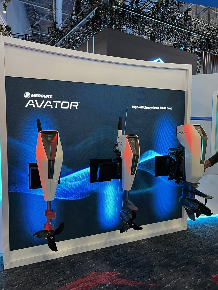 mikeheidl's tweet photo. It’s my first time at @CES in Vegas. Huge show. Lots to see. Some highlights today were the vehicle technology exhibits. Seeing the newly announced REV truck concept from RAM was pretty cool. Others: Vision EQXX from @MercedesBenz and Avator ⚡️from @MercuryMarine. https://t.co/Suohdr76qZ