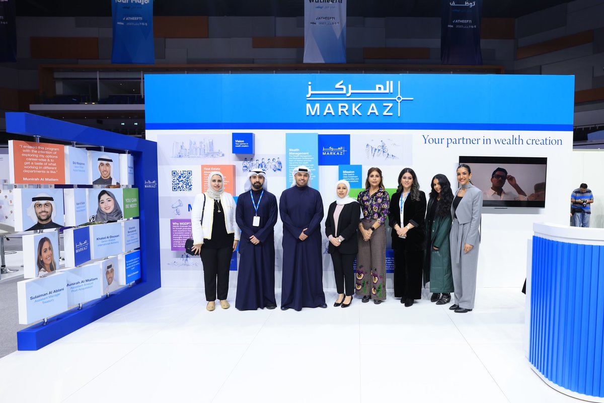 MARKAZtweets's tweet photo. من جناح "المركز في معرض (وظيفتي) في الأرينا من ٥-٧ يناير، من الساعة ١٠ صباحاً إلى ٨ مساء.
 
في انتظاركم للتعرف على برنامج المركز لتطوير الخريجين الكويتيين وتدريبهم على مهارات العمل الميداني في القطاع المالي. 

watheefti 
#career 
#markaz 
#MGDP https://t.co/TC9KKIP1RP
