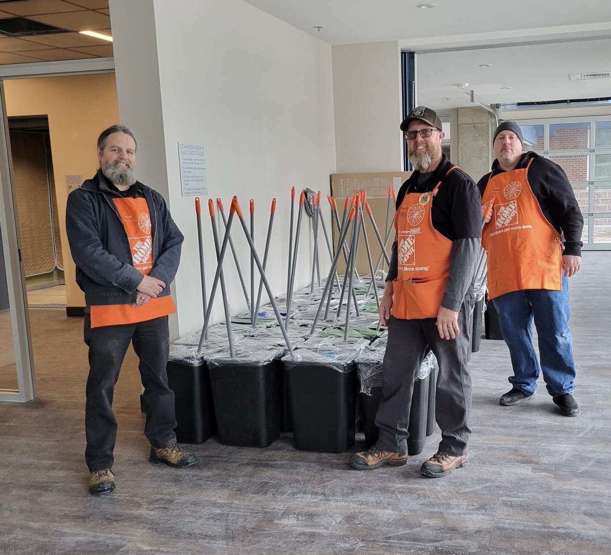 Team 1502 dropping of donated cleaning kits, from D166 stores, to Foothills Housing Authority in Arvada CO to help their tenants get started in their new home. Such an amazing non-profit organization that helps our community rebuild their lives! #GivingBack #ArvadaProud