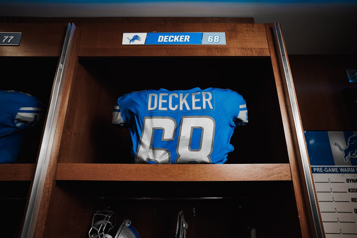 The Detroit local media and <a href="/PFWAwriters/">Pro Football Writers</a> presented <a href="/Lions/">Detroit Lions</a> T <a href="/__taylordecker/">Taylor Decker</a> with this year’s Media Good Guy Award for his cooperation and respect with the press each week.