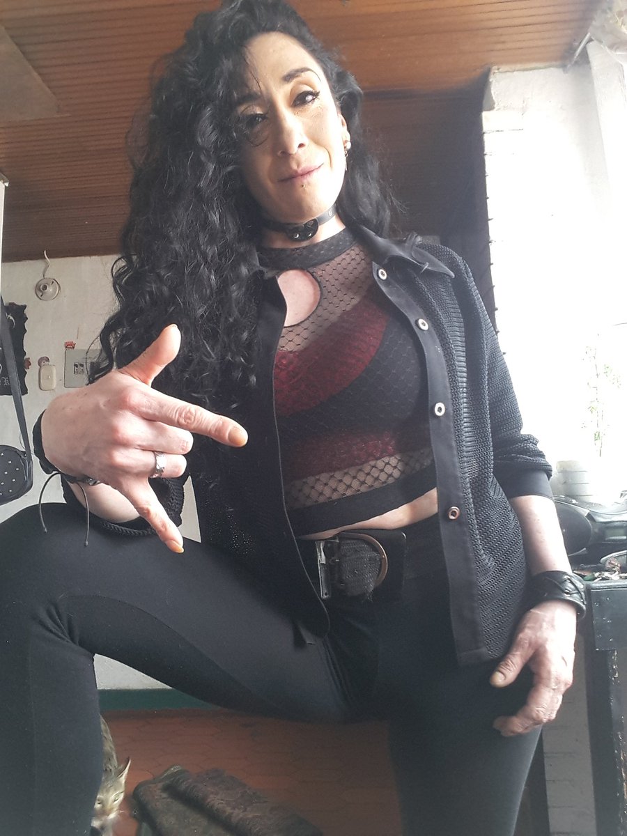 Buen viernes malditos 🤘