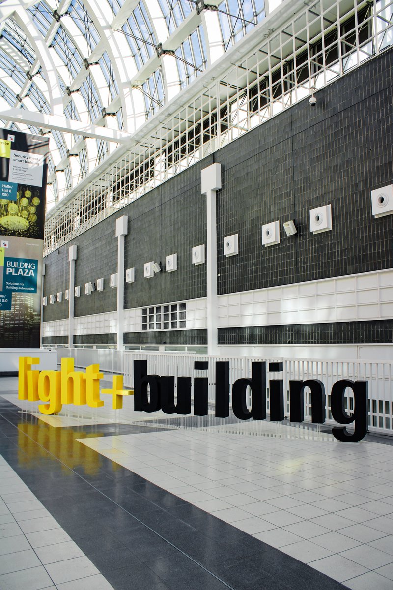 EnOceanAlliance's tweet image. Looking back at our fun events that we had last year, Light+Building in Frankfurt was one of those shows that we thoroughly enjoyed. It was nice seeing old friends and meeting new ones. The whole show was simply great! 
#donwmemorylane #smartbuilding #Lightandbuilding #Frankfurt