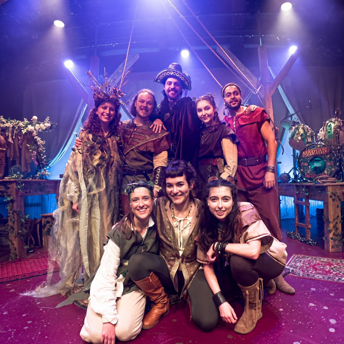 Barn Theatre tweet media