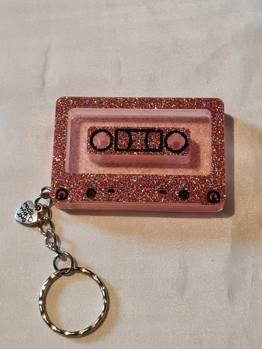 LouiseAppleya11's tweet photo. Travel back to the 80's when cassette tapes ruled! #resinart #resinartist #keyrings #cassettetape #handmade #allhandmade #localbusiness #smallbusiness #smallbusinessuk #smallbusinessowner #supportlocal #supportsmallbusiness https://t.co/iy02gbYa8A