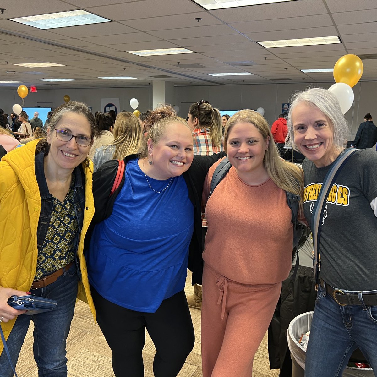 Such a great time at the ⁦MCPS technology showcase which included a GES mini reunion. 😁💻❤️ ⁦<a href="/tarheel_teach/">Ashley Thornton</a>⁩ ⁦<a href="/shamrockmama/">Laura McCutcheon</a>⁩