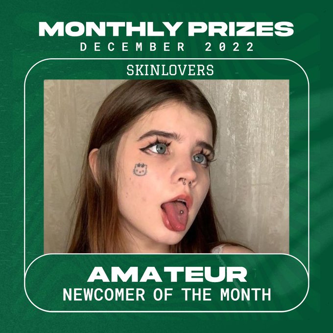 Congrats to December 2022's Models of the Month!   @Jennylifelux  @veryowengray  SkinLovers Alejandrateen18  Hit