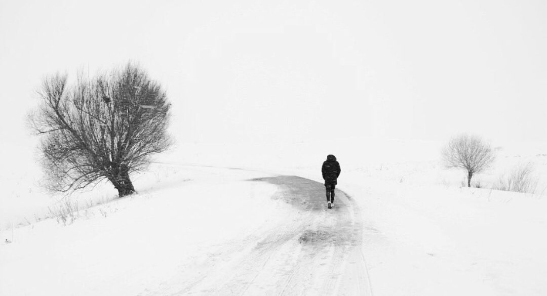 Senin ince gönlünü hangi kış kırabilir.

Süleyman Çobanoğlu