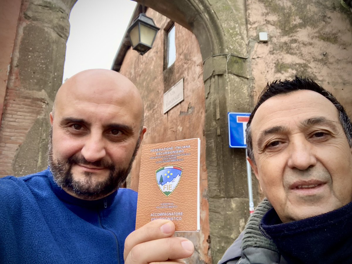 marpetre's tweet photo. Consegnati i tesserini della Federazione Italiana Escursionismo ai nuovi AE, ad Isola Farnese, Castelnuovo di Porto e Morlupo. Non solo un riconoscimento, ma una risorsa importante per valorizzare il nostro territorio. Buon lavoro a tutti per un anno di riscoperte e di escursioni https://t.co/DYy04bHlob
