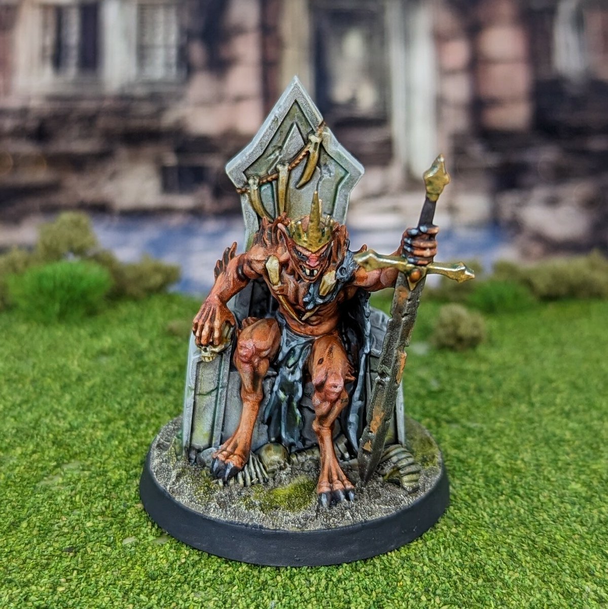 Have you painted a mini yet this year? If so, please show me the first model you painted in 2023! Here's mine <3 #PaintSlam23 #Minipainting #WarhammerCommunity #Warmaidens