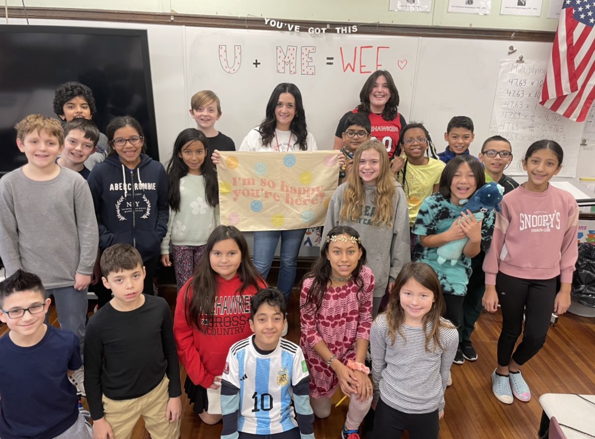 MrsCarroll__'s tweet image. First week down as the 5th grade math teacher and I’ve learned that 
U + ME = WEE ❤️😬 #WeeLoveMath @SuzanneMera @WeehawkenTSD