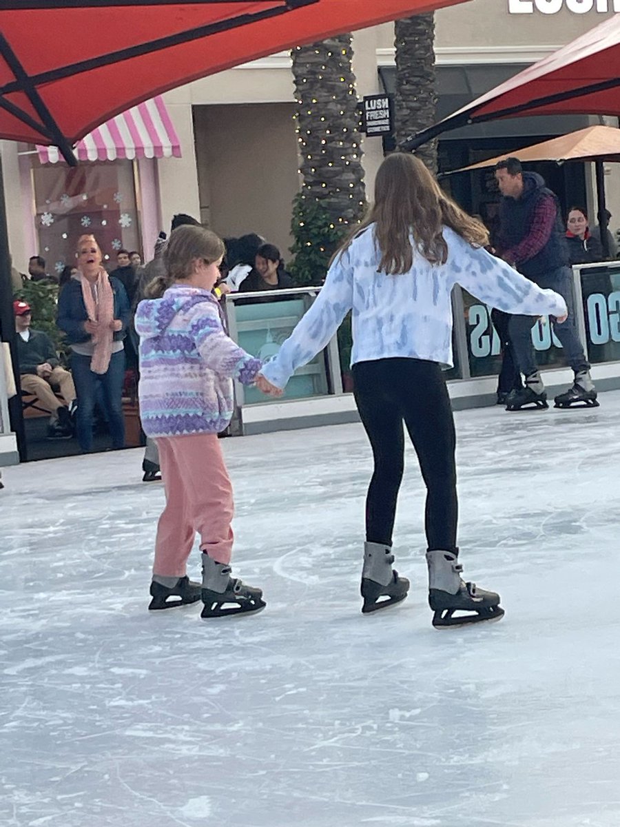 Laura Meier, Esq. tweet media