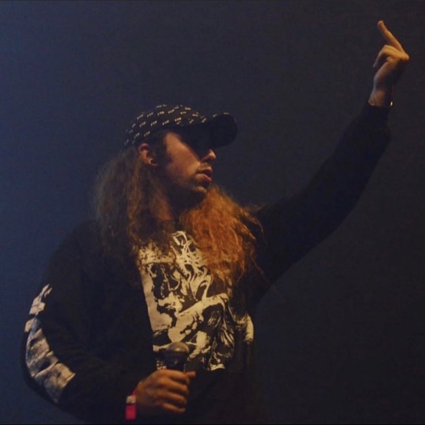 GRXYGXDS59's tweet photo. A pondered gathering @suicideLEOPARD https://t.co/HVU4plBbbI