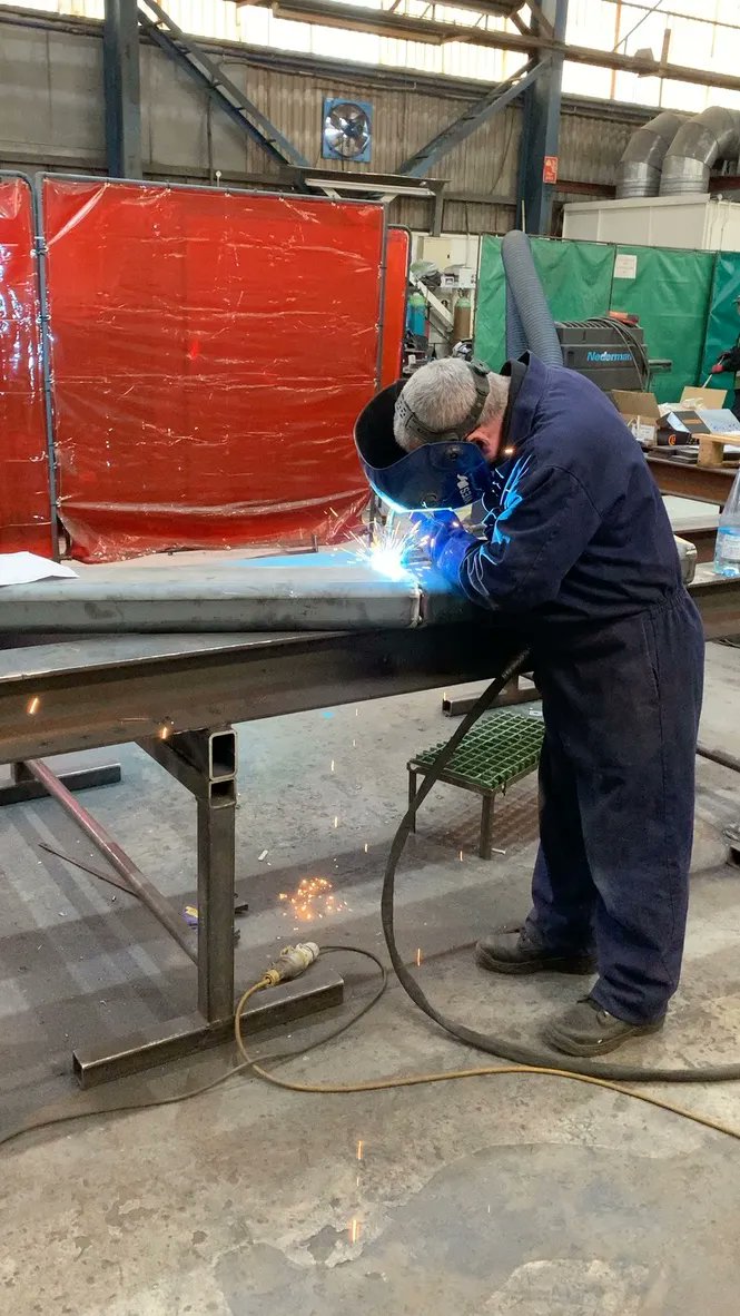 PAD_Contracts's tweet photo. We have a a highly skilled team at PAD, who create high quality work ✅
#PADContracts #ArchitecturalMetalwork #QualityWelding https://t.co/ehQcZOiLbu