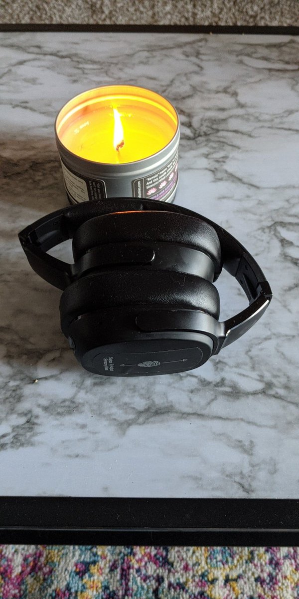 Cynthia H Rivas (@cynthiahrivas) on Twitter photo I've had my <a href="/skullcandy/">Skullcandy</a> head phones since I was in grad school (PhD) and got me through the pandemic when my job was too backlogged to get me a headset to use for our meetings. These headphones had my back all the time! Now they are dying! 😭 RIP to my Skullcandy headphones. I've had my <a href="/skullcandy/">Skullcandy</a> head phones since I was in grad school (PhD) and got me through the pandemic when my job was too backlogged to get me a headset to use for our meetings. These headphones had my back all the time! Now they are dying! 😭 RIP to my Skullcandy headphones.