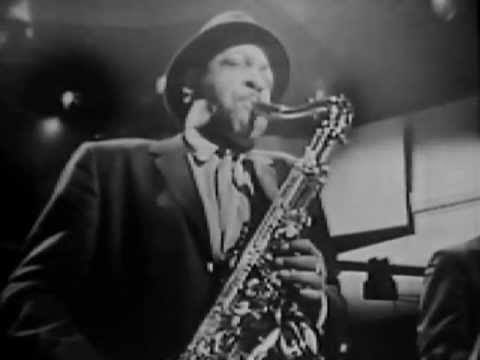 bubumom888's tweet photo. Henry "Red" Allen
♪Love Me or Leave Me
https://t.co/b5t7qoG4Co @YouTube
#HenryRedAllen
#Jazz
#HappyBirthday https://t.co/2T6m6TF3PX