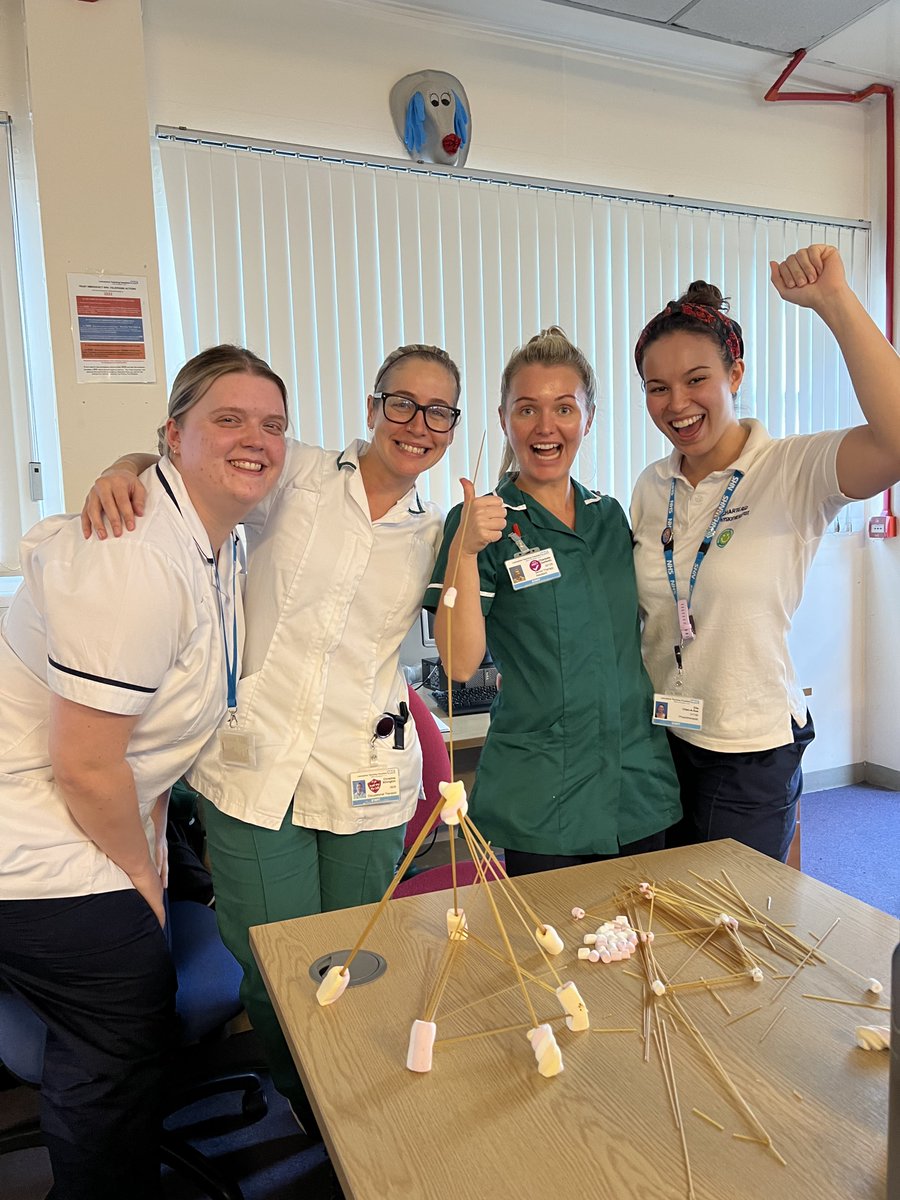 After 4 months with the best acute medical team <a href="/RPHacutemedica1/">RPH Acute Medical Therapy Team</a> , that’s my first rotation completed. All the support and learning I’ve experienced has been next to none. Onto Stroke Rehab 🥰🤩