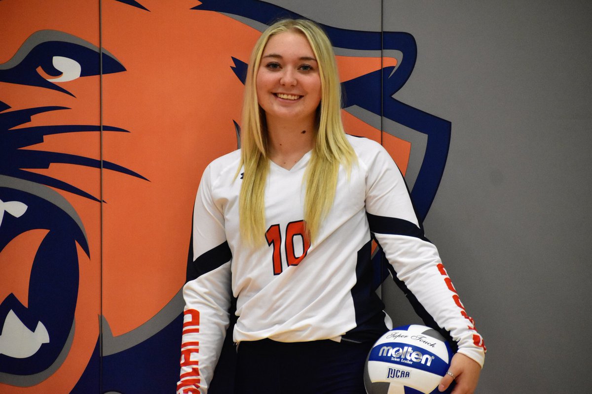 Highland Community College Volleyball - Illinois tweet media