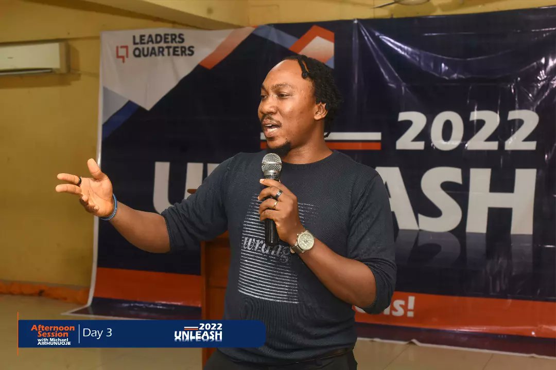 LQUnleash's tweet photo. Day 3 - Afternoon  Session with Mr. Michael AIRHUNUOJE {@IamLordOfSwagg}

#Unleash22
#December2022.
#Leadership
#Bootcamp
#LeadersQuarters https://t.co/QmtOG3VyZy