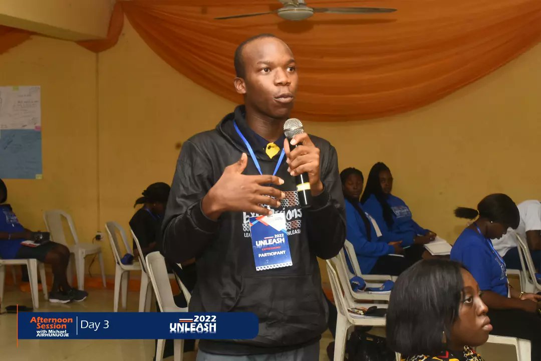 LQUnleash's tweet photo. Day 3 - Afternoon  Session with Mr. Michael AIRHUNUOJE {@IamLordOfSwagg}

#Unleash22
#December2022.
#Leadership
#Bootcamp
#LeadersQuarters https://t.co/QmtOG3VyZy